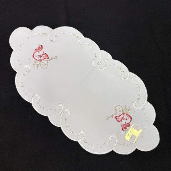 German Embroidered Christmas Angel Table Runner Mat 9x18 Metallic Gold Thread - Picture 4 of 4